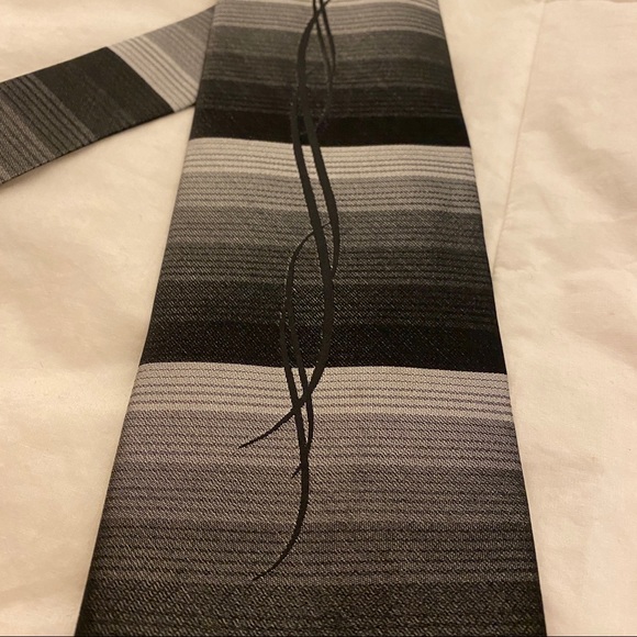 Bundle 3 ties for $10 - any ties -
Reno’s Ferrara Necktie - Picture 3 of 6